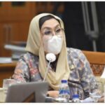 Elva Hartati, Desak Penambahan Pasokan Vaksin ke Papua Barat