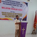 Perjuangan Filep Wamafma Raih Gelar Sarjana Hukum: Bermodal Celengan Logam Rp 200 Ribu, Jadi Kondektur Hingga Penjual Koran